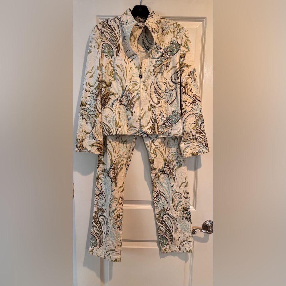 St John Sport Paisley Jacket Pants Suit Set Petite 2 Green Yellow Sparkle